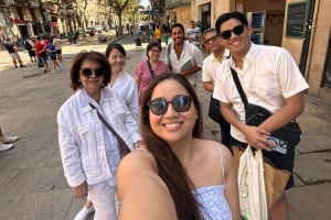 Private Barcelona Art and Tapas Walking Tour with Picasso Museum 4