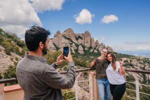 2-Day Barcelona Tour: Montserrat, Girona & Costa Brava 4