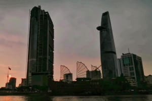 Sunset Luxury Speedboat Tour on Saigon River 3