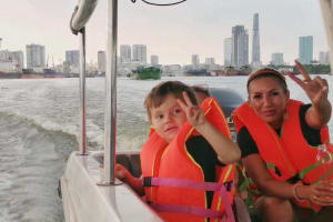 Sunset Luxury Speedboat Tour on Saigon River 4