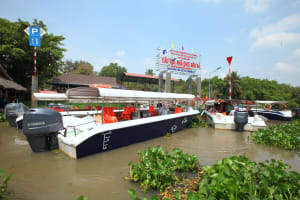 Cu Chi Tunnels Luxury Speedboat Tour 4