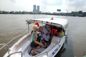 Luxury Speedboat to Cu Chi Tunnels 3