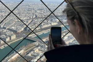 Eiffel Tower Summit Guided Tour 4