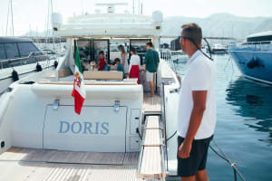 Luxury Yacht Dining & Aperitif to Capri 3