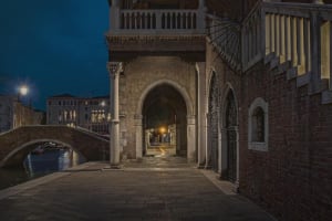 Venice Private Ghost Tour and Gondola Ride 3