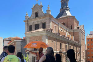 Royal Palace of Madrid Small-Group Tour 4
