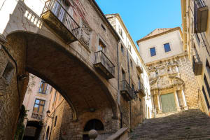 Girona, Costa Brava & Medieval Village Tour 4