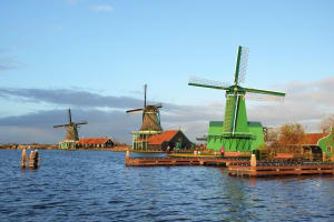 Dutch Windmill and Fishing Village Tour 4