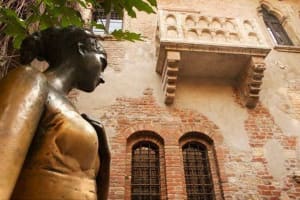 Verona and Lake Garda Day Trip from Milan 3
