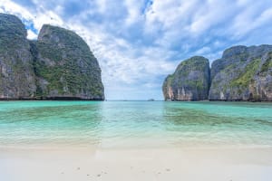 Phi Phi Islands Speed Catamaran Tour 3