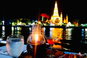 Chao Phraya River Dinner Cruise 4