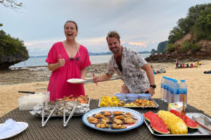 Romantic Sunset Tour at Hong Island with BBQ Dinner 4