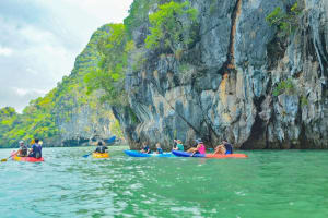Full-Day Sea Cave Kayaking Adventure 3