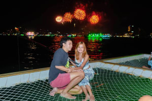 Exclusive Squid Fishing on Chic Floating Café from Pattaya 3