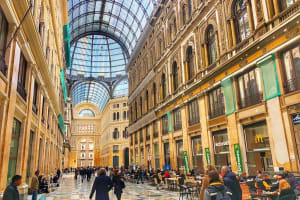 Naples Walking Tour with Local Expert 4