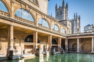 Roman Baths and Bath City Walking Tour 3