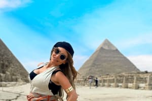 Giza Pyramids Private Tour with Photographer 3