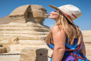 Private Guided Day Trip to Giza Pyramids and Khan El Khaili Market from Cairo 3