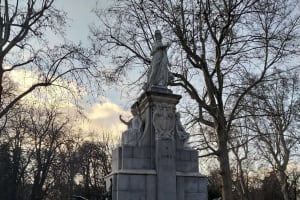 Cibeles Palace & Retiro Park Private Tour 4