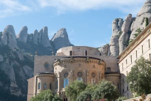 Montserrat Monastery & Sagrada Familia Tour 3