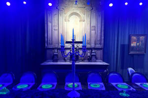New Orleans Ghost Tour: Haunted House Visit 3