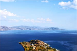 Private Half-Day Lake Sevan & Sevanavank Tour from Yerevan 3
