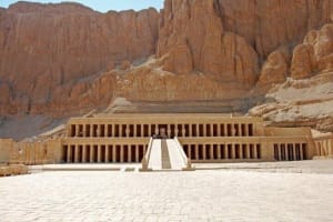Luxor Day Tour with Hot Air Balloon 3