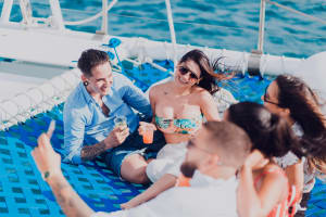 Aruba Sunset Cruise and Seaside Dinner 4