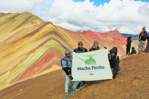 Rainbow Mountain & Red Valley Trek 4