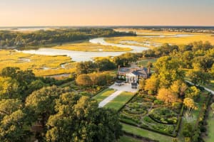 Boone Hall Plantation Day Tour with Transportation 3