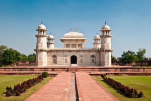 Sunrise Taj Mahal Tour from Jaipur 3