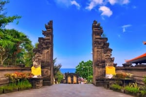Bali Ubud Art & Tanah Lot Temple Tour 4