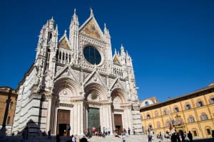 Tuscany Day Trip: Siena, San Gimignano, Chianti & Pisa 3