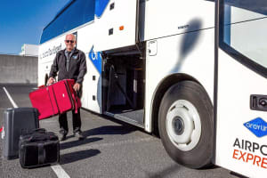 Reykjavik to Keflavik Airport Shared Transfer 3