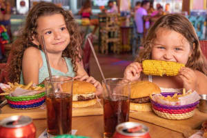 Señor Frog's Party Pass with Dinner & Drinks 3
