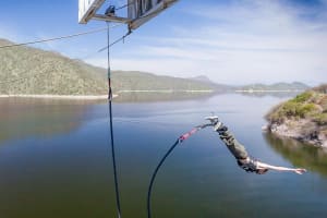 Bungee Jumping at Cabra Corral Dam 4
