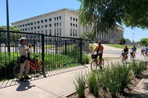 Buenos Aires Bike Tour: Recoleta & Palermo 4