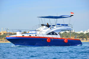 Magawish Island Private Boat Tour with Lunch 4
