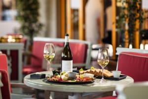 Cape Peninsula Helicopter Tour with Wine Tasting & Lunch 3
