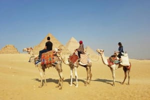 Cairo Full-Day Tour: Pyramids, Museum & Bazaar 4