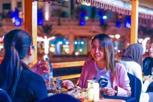 New Year's Eve Arabian Gulf Cruise with Midnight Cake 4