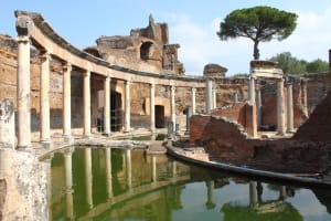 Hadrian's Villa and Villa d'Este Half-Day Trip from Rome 4