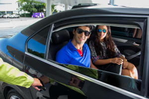 Luxury Sedan Transfer from Akumal to Cancun Airport 4
