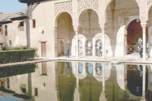 Alhambra and Generalife Guided Tour 4