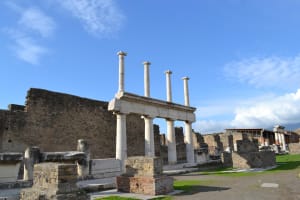 Naples to Positano Transfer with Pompeii Tour 3
