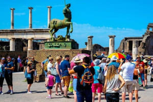 Amalfi Coast to Naples Transfer and Pompeii Tour 4