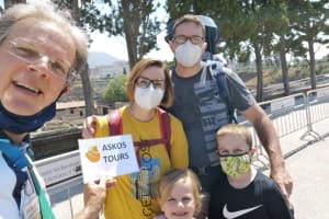 Family-Friendly Herculaneum Tour 4