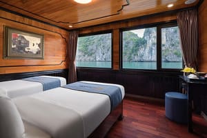 Lan Ha Bay Overnight Cruise with Kayaking and Tai Chi 3