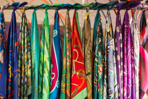 Hanoi City & Van Phuc Silk Village Tour 3
