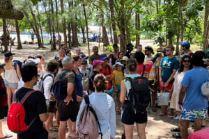Hong & Paradise Island Speedboat Tour 3